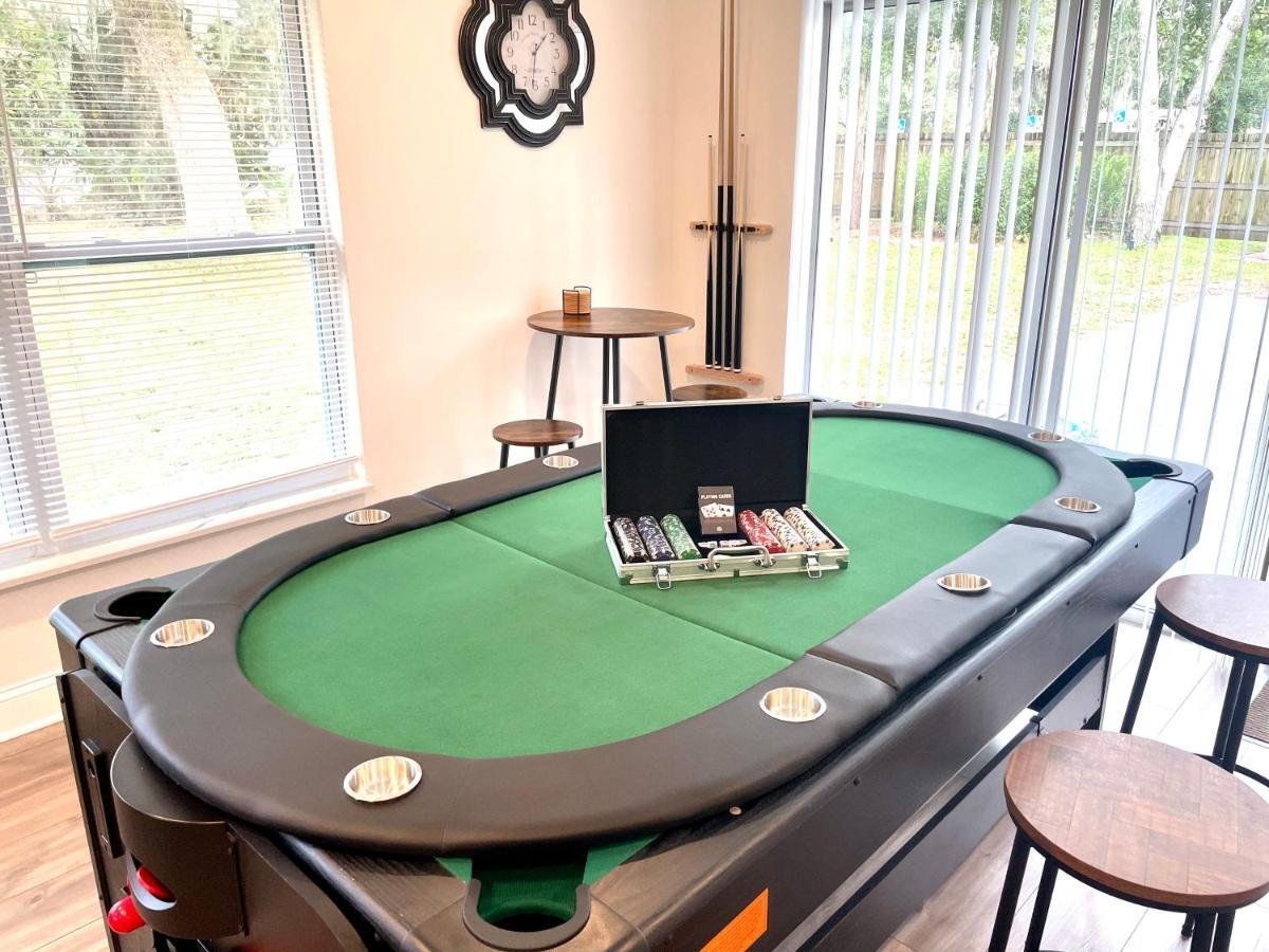 Plush Sheets, Games!, Huge Backyard, Massage Chair Tampa